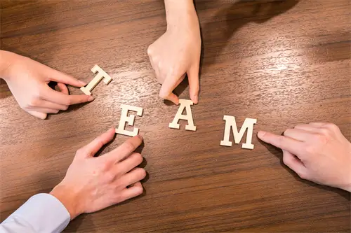 石泉美食自助火锅在哪里