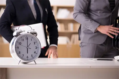 平山永辉美食广场在哪里